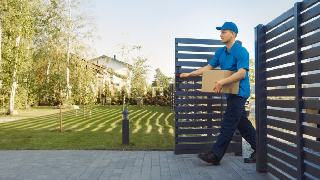 Use Chatavise's Technician Tracking to ensure deliveries are on time and never missed!